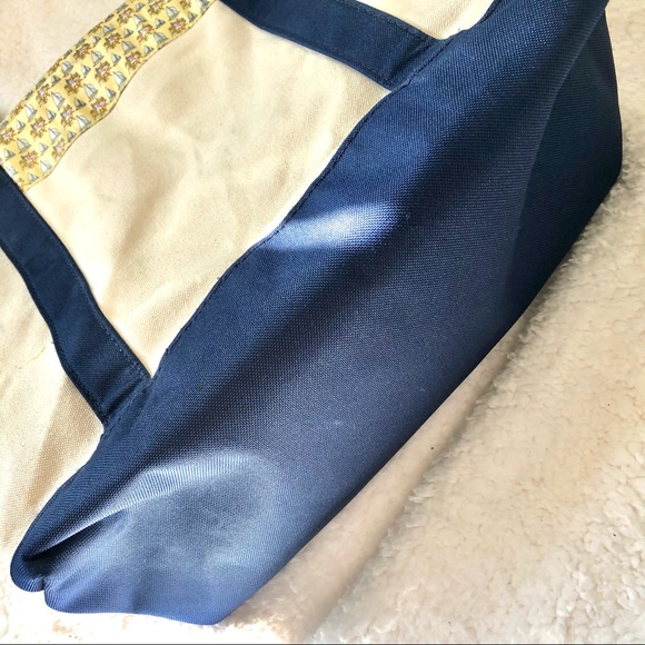 Vineyard Vines Tote Bag - Picture 7 of 13